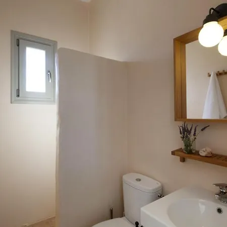 Villa Kallisti Daphne - Gorgeous - An Oasis For 8 People *