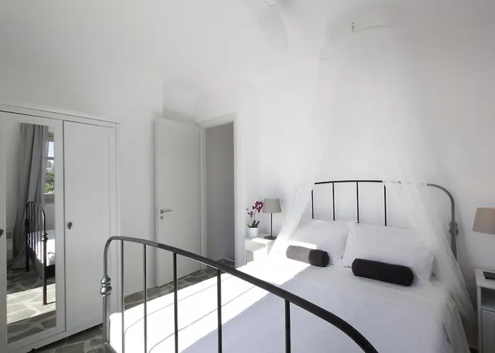 Villa Kallisti Daphne - Gorgeous - An Oasis For 8 People Naousa (Paros)